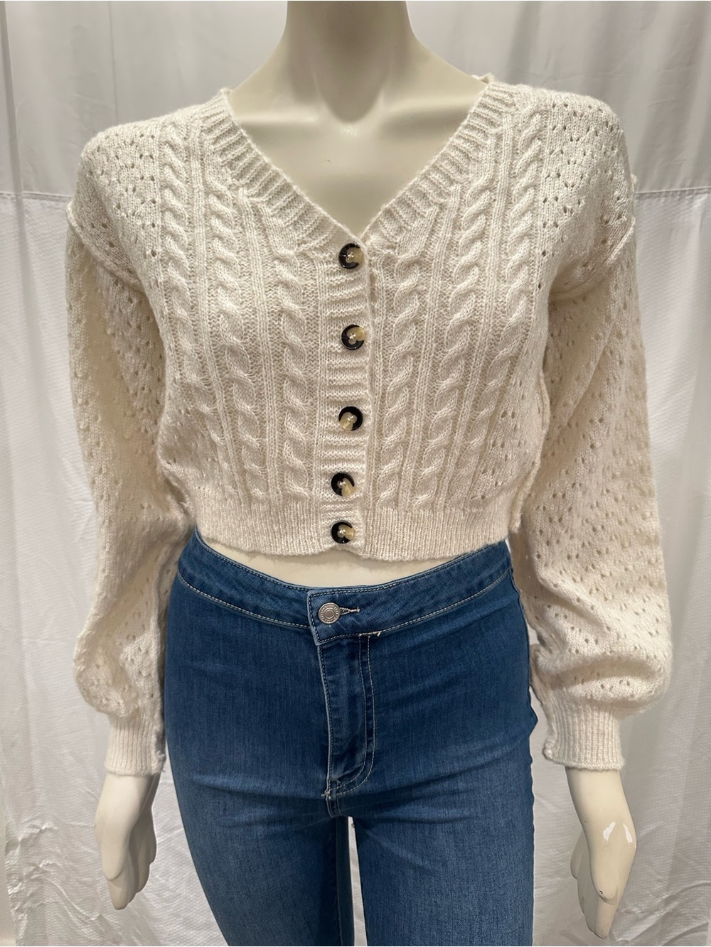 NWOT POL Ivory Cable-Knit Cropped Button Cardigan